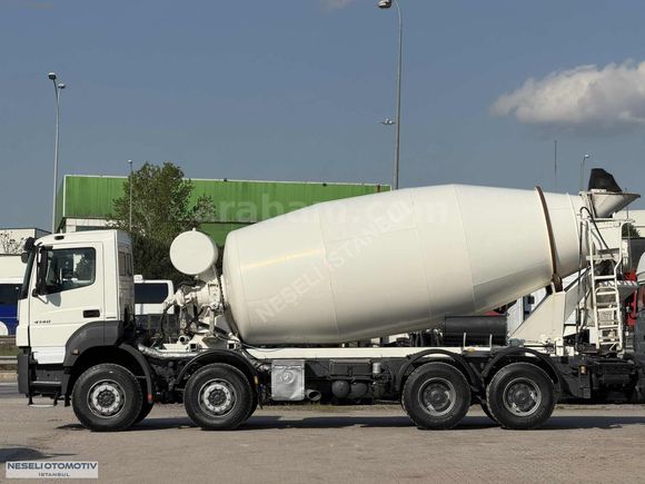 NEŞELİ İSTANBUL- 2010 MERCEDES AXOR 4140 MİKSER 12M³+SIFIR KAZAN