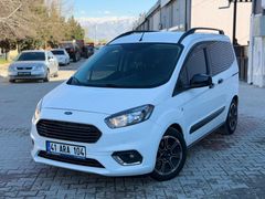 Sahibinden Ford Tourneo Courier 1.5 TDCi Titanium Plus 2023 Model