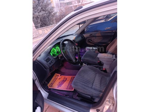 Sahibinden özel plakalı Honda Civic 1.4 İS