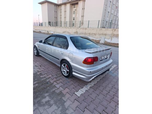 Sahibinden özel plakalı Honda Civic 1.4 İS