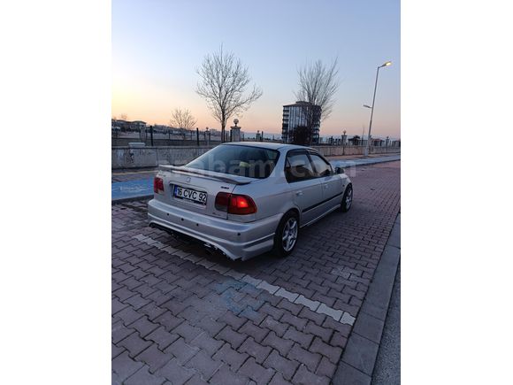Sahibinden özel plakalı Honda Civic 1.4 İS