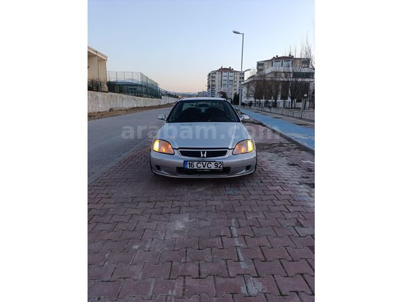 Sahibinden özel plakalı Honda Civic 1.4 İS
