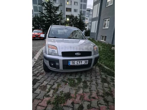 Sahibinden temiz 2006 model bakımlı otomatik fusion lux paket