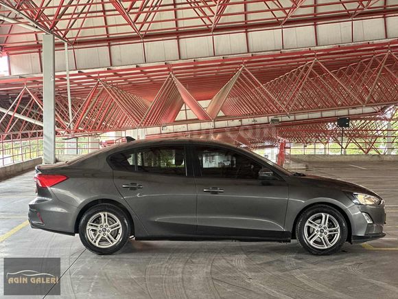 2020 Focus Trend X 1.5 EcoBlue 120HP OTOMATİK HASAR KAYITSIZ