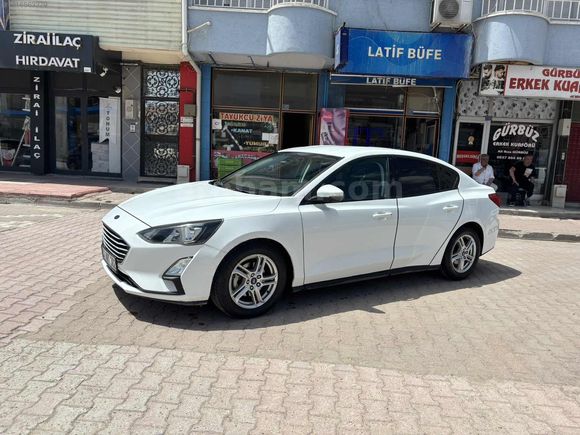 TANIK KARDEŞLERDEN DÜŞÜK KM SINIF FOCUS