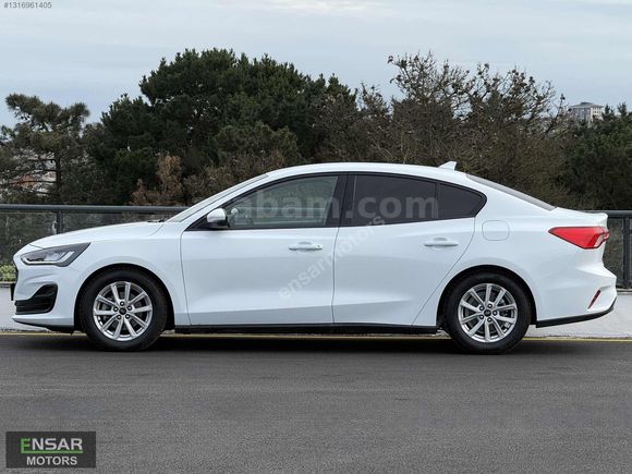 2023 MODEL FORT FOCUS TREND X 40.ooo KM %20 FATURALI İLK ELDEN.