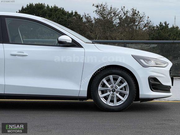 2023 MODEL FORT FOCUS TREND X 40.ooo KM %20 FATURALI İLK ELDEN.