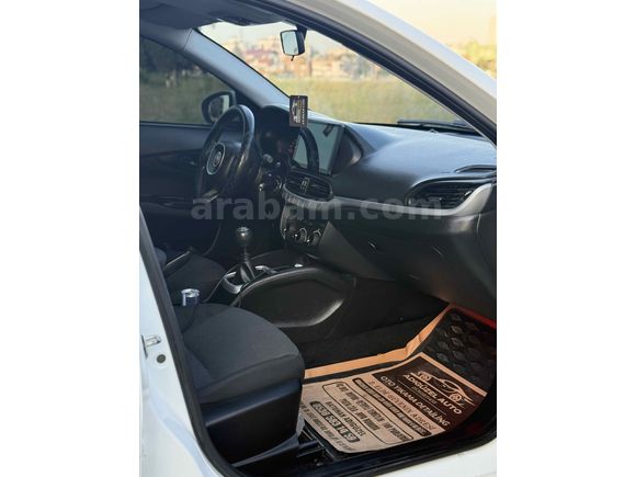 Sahibinden Fiat Egea 1.4 Fire Easy 2020 Model  153.000 km Beyaz