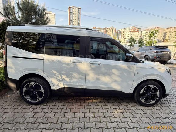 2024 FORD TOURNEO COURİER 1.5 ECOBLUE DELUXE_ACTİVE JANT_BOYASIZ