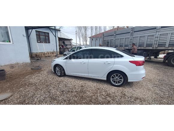 Sahibinden Ford Focus 1.6 TDCi Style 2016 Model