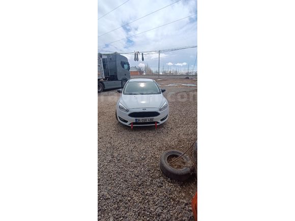 Sahibinden Ford Focus 1.6 TDCi Style 2016 Model