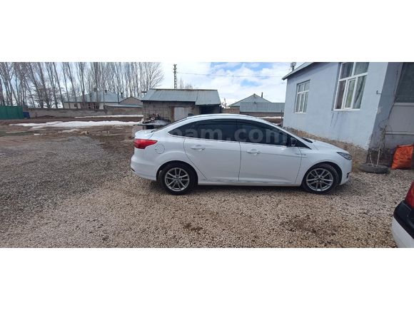 Sahibinden Ford Focus 1.6 TDCi Style 2016 Model