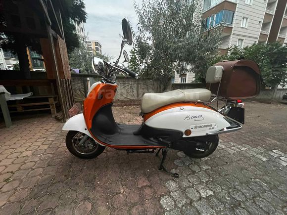Tertemiz Tam Bakımlı Eksiksiz Çiçek