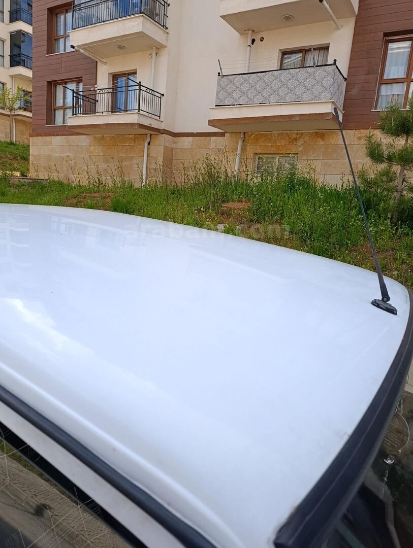 Sahibinden Tofaş Şahin 1.6 1994 Model Elazığ 187.000 km Beyaz 4