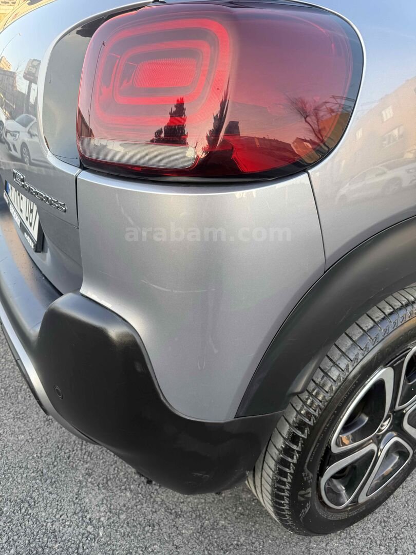 Sahibinden Citroen C3 Aircross 1.2 PureTech Feel Bold 2023 Model İstanbul 26.000 km Gri 7