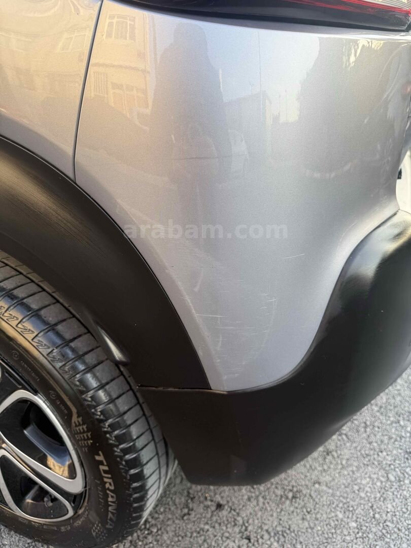 Sahibinden Citroen C3 Aircross 1.2 PureTech Feel Bold 2023 Model İstanbul 26.000 km Gri 5