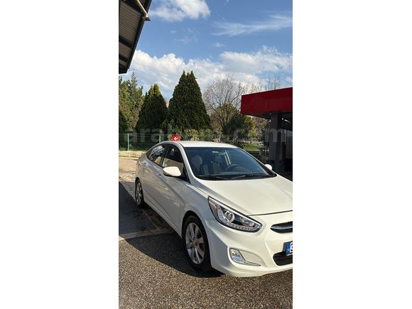 Sahibinden Bakımlı Hyundai Accent Blue 1.6 CRDI Prime (Full Paket)