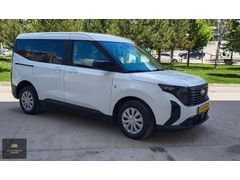 Hatasız Boyasız Tramersiz Tourneo Courier 1.0 EcoBoost Deluxe