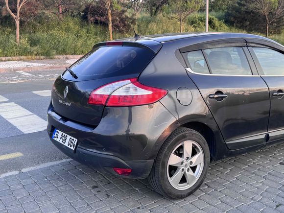 Sahibinden Renault Megane 1.6 Expression 2012 Model 