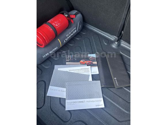 Sahibinden Renault Clio 1.0 TCe Touch 2021 Model 
