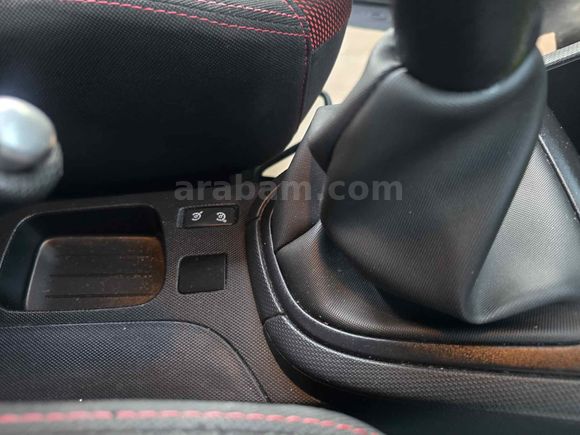 Galeriden Renault Clio 1.2 Joy 2015 Model Afyonkarahisar