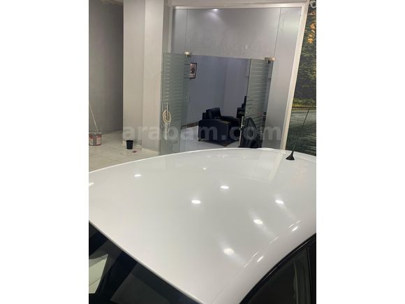 Galeriden Renault Clio 1.2 Joy 2015 Model Afyonkarahisar