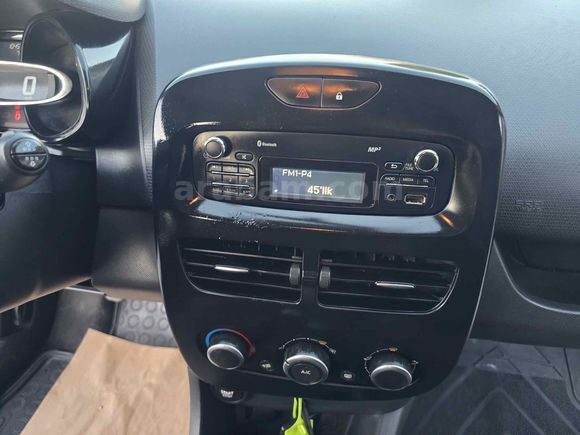 Galeriden Renault Clio 1.2 Joy 2015 Model Afyonkarahisar