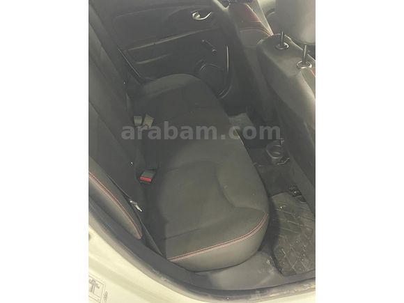 Galeriden Renault Clio 1.2 Joy 2015 Model Afyonkarahisar