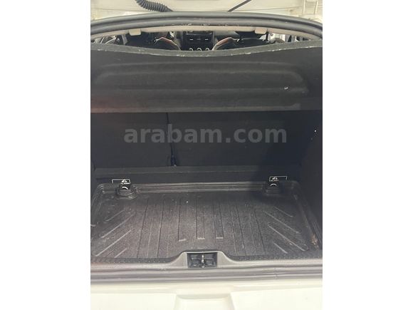 Galeriden Renault Clio 1.2 Joy 2015 Model Afyonkarahisar
