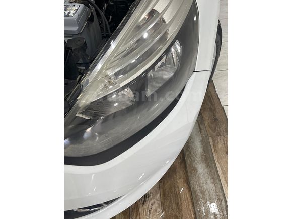 Galeriden Renault Clio 1.2 Joy 2015 Model Afyonkarahisar