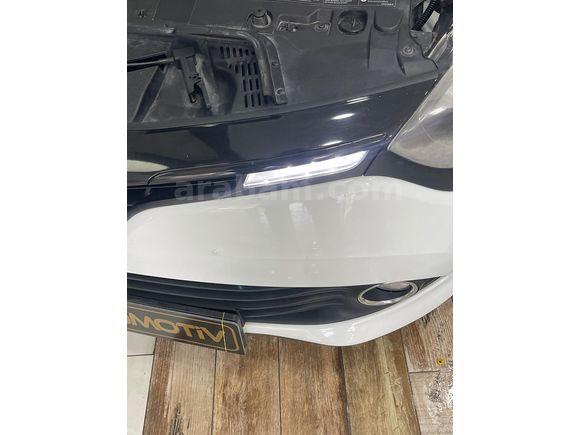 Galeriden Renault Clio 1.2 Joy 2015 Model Afyonkarahisar