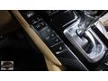 AUTO 25 DEN PORSCHE CAYENNE