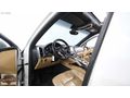 AUTO 25 DEN PORSCHE CAYENNE