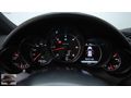 AUTO 25 DEN PORSCHE CAYENNE