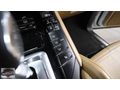 AUTO 25 DEN PORSCHE CAYENNE