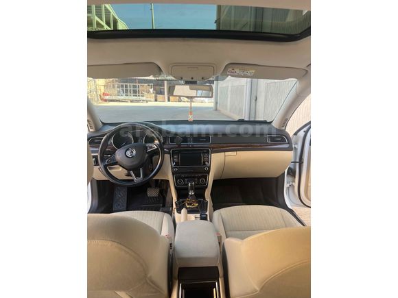Sahibinden Skoda SuperB 1.6 TDI Elegance 2014 Model  216000