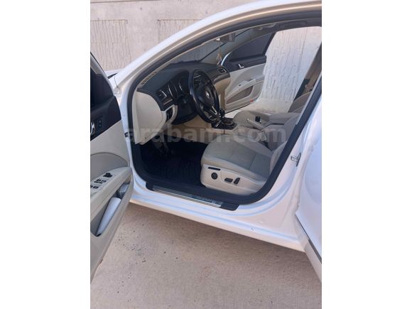 Sahibinden Skoda SuperB 1.6 TDI Elegance 2014 Model  216000