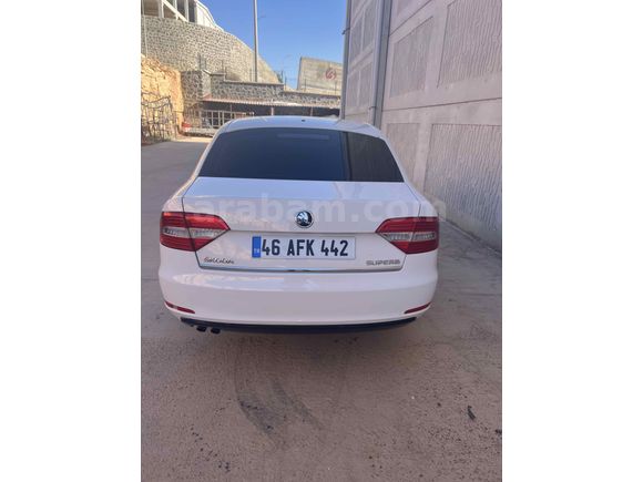 Sahibinden Skoda SuperB 1.6 TDI Elegance 2014 Model  216000