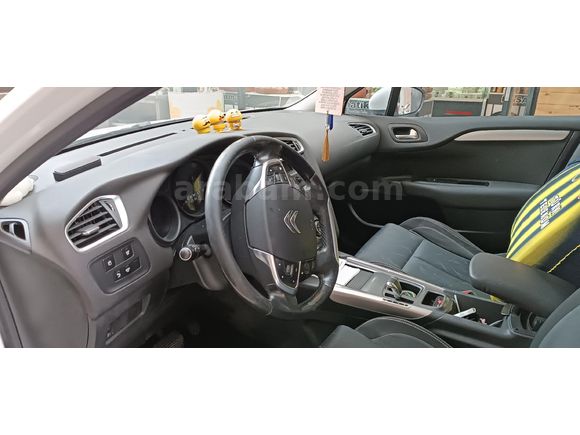 Sahibinden Citroen C4 1.6 e-HDi Confort Plus 2012 Model