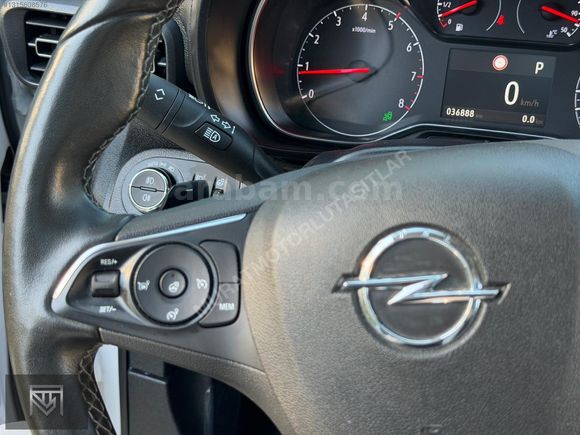 2023 COMBO ULTİMATE-36.000KM-CAMTVN-GÜVENLİKPAK-ORTAKONSOL-OTMTK
