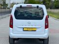 2025 OTOMATİK VİTES 52 BİNDE BOYASIZ FULL PAKET
