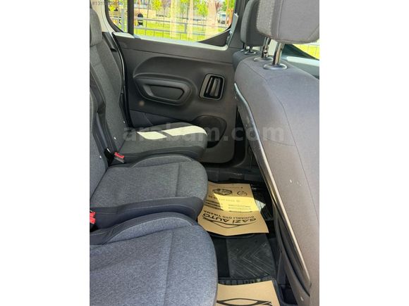 2025 OTOMATİK VİTES 52 BİNDE BOYASIZ FULL PAKET