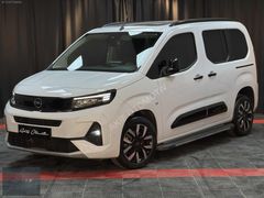 HATASIZ BOYASIZ 2025 OPEL COMBO+7'KM+CAM TAVAN+1.5D ULTİMATE++
