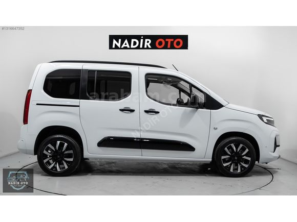 2026 SIFIR Opel Combo 1.5D Ultimate %20 Faturalı K.K Taksit
