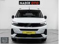 2026 SIFIR Opel Combo 1.5D Ultimate %20 Faturalı K.K Taksit