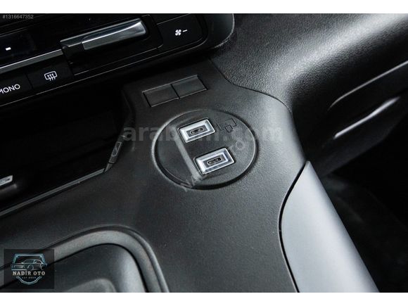 2026 SIFIR Opel Combo 1.5D Ultimate %20 Faturalı K.K Taksit