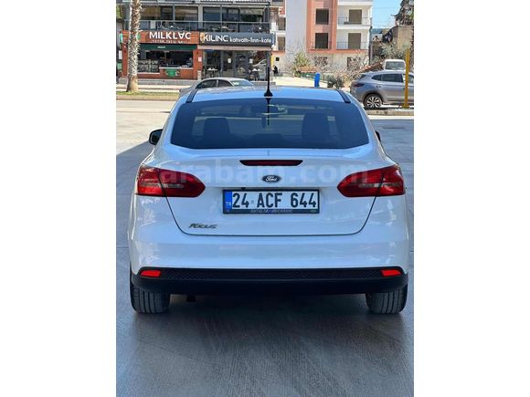 ÖZBAYRAKCI'DAN 2017 OTOMATİK VİTES FOCUS