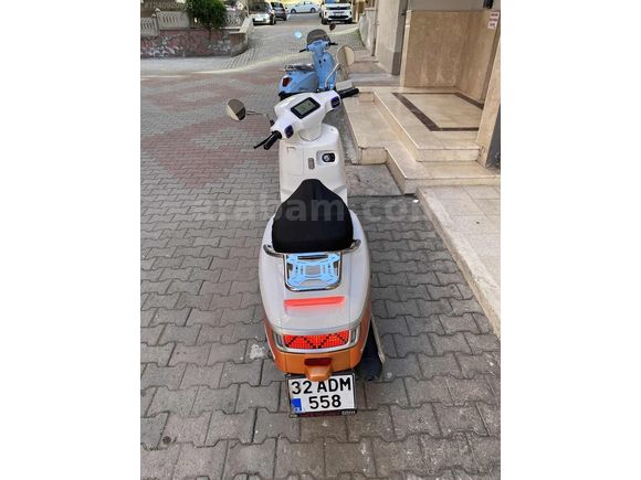 ÖZBAYRAKCI'DAN MONDAİL ROADBOY 125CC 2023 MODEL