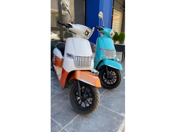 ÖZBAYRAKCI'DAN MONDAİL ROADBOY 125CC 2023 MODEL