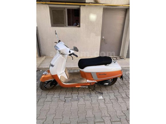 ÖZBAYRAKCI'DAN MONDAİL ROADBOY 125CC 2023 MODEL